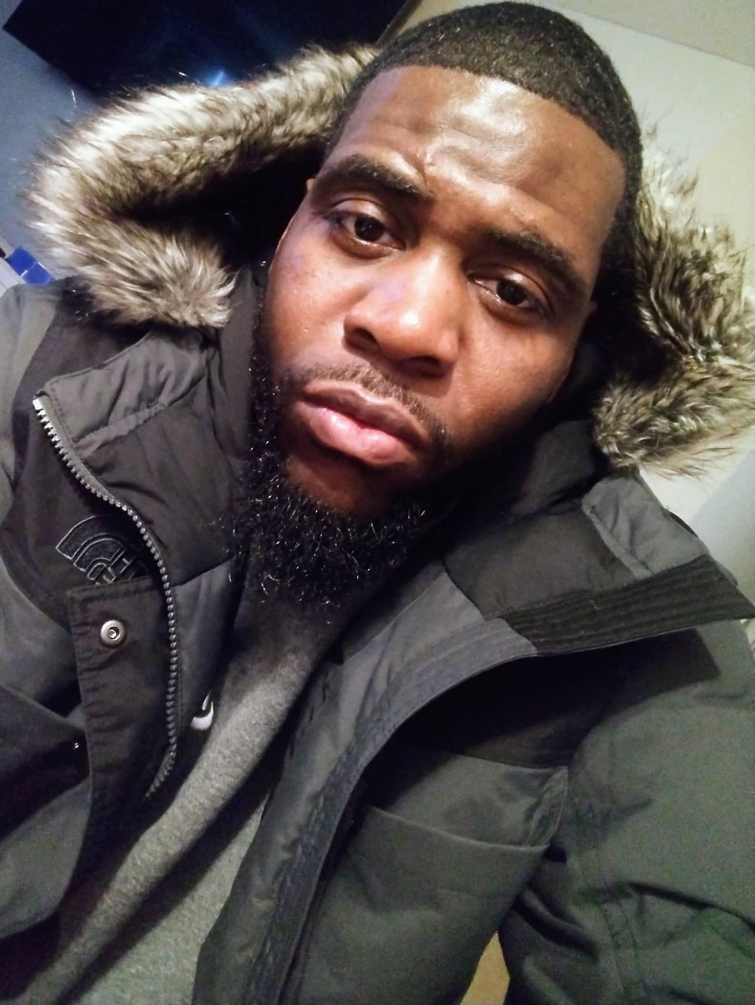 thecuddleguy - Professional Cuddler & Snuggle Buddy With Cuddle Companions